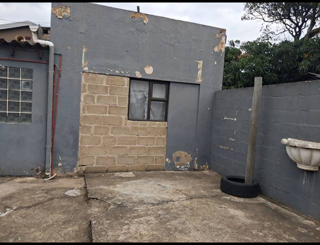 3 BEDROOM HOUSE FOR SALE IN AUSTERVILLE